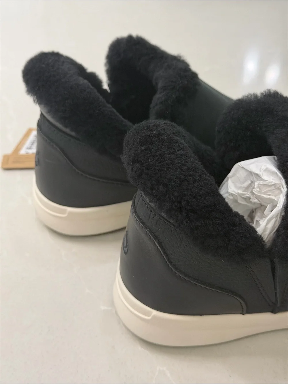 OluKai part cozy